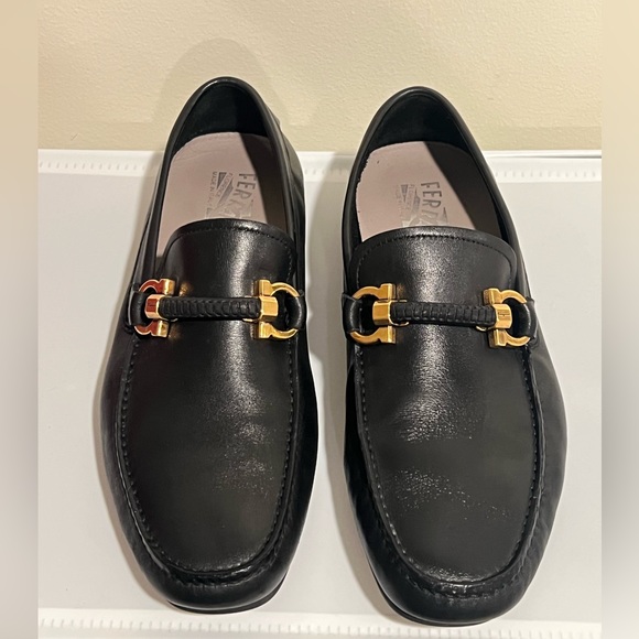 Men’s Ferragamo loafers shoes